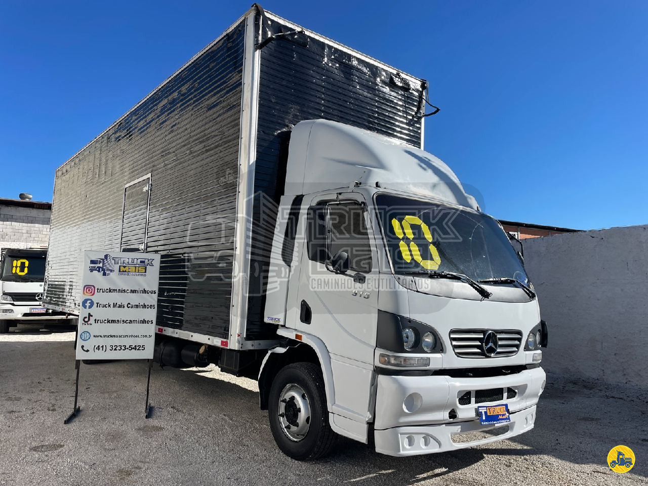 CAMINHAO MERCEDES-BENZ MB 915 Baú Furgão 3/4 4x2 Truck Mais Caminhões e Utilitários CURITIBA PARANÁ PR
